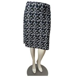 Anne Klein Geometric Skirt Knee Length Black Blue White XL Waist 36” - 38” L 26”